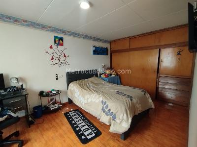 Casa de 5 alcobas en venta en Santa Isabel Sur, Bogotá, 250 m² · foto 13 de 15