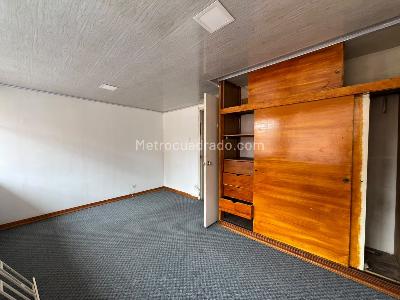 Apartamento de 3 alcobas en venta en Teusaquillo Teusaquillo, Bogotá, 122 m² · foto 4 de 9