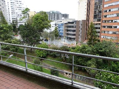 Apartamento en venta en Chapinero, Bogotá · foto 3 de 16
