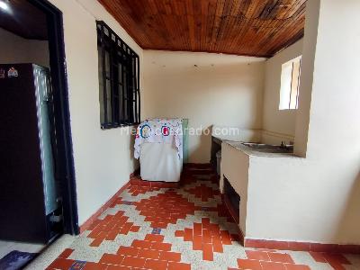 Casa de 5 alcobas en venta en Los Constructores, Pereira, 138 m² · foto 14 de 19