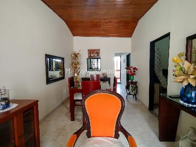 Casa de 5 alcobas en venta en Los Constructores, Pereira, 138 m² · foto 3 de 19
