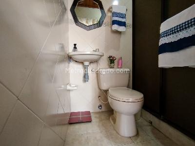 Casa de 5 alcobas en venta en Los Constructores, Pereira, 138 m² · foto 5 de 19