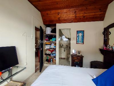 Casa de 5 alcobas en venta en Los Constructores, Pereira, 138 m² · foto 6 de 19