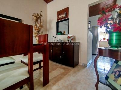 Casa de 5 alcobas en venta en Los Constructores, Pereira, 138 m² · foto 9 de 19