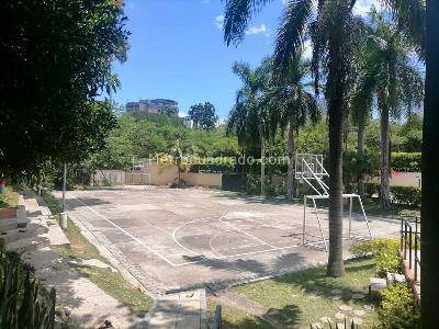 Casa de 3 alcobas en venta en Cañaveral, Floridablanca, 280 m² · foto 8 de 9