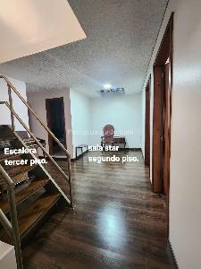 Casa de 4 alcobas en venta en Normandia Ii Sector, Bogotá, 250 m² · foto 9 de 18
