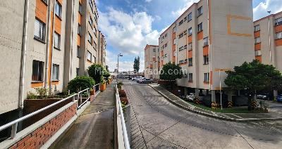 Apartamento de 3 alcobas en venta en Conjunto Residencial Multifamiliar Colon, Bogotá, 81 m² · foto 16 de 16