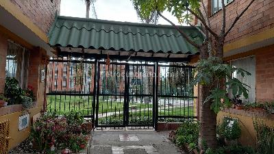 Casa de 4 alcobas en venta en Sabana De Tibabuyes Norte, Bogotá, 66 m² · foto 2 de 14