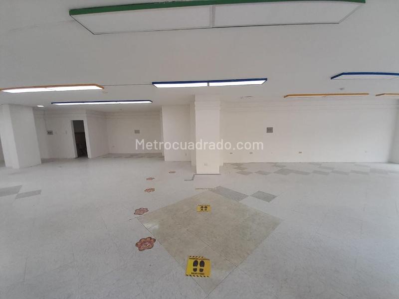 Local Comercial en Arriendo, SAN PATRICIO, Bogotá D.C. - Ansicht 4