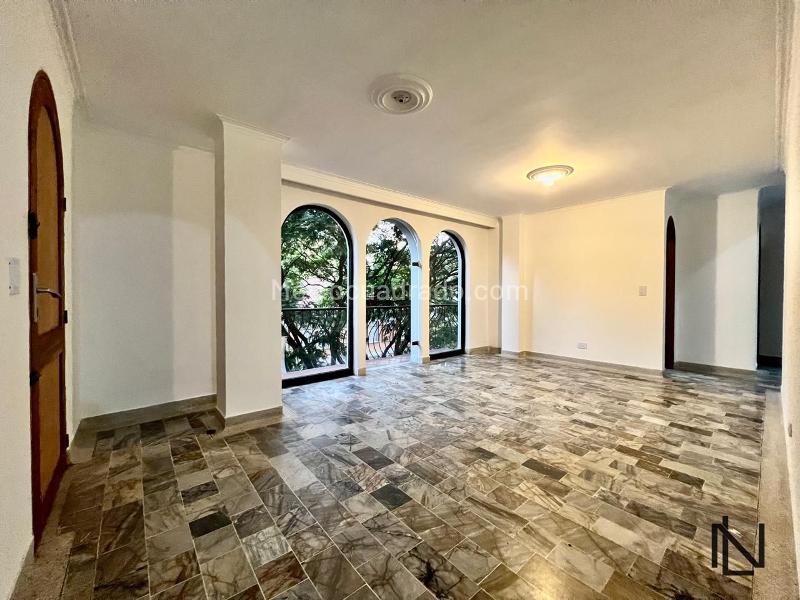 Piso – Envigado, Valle de Aburrá - Vista 2