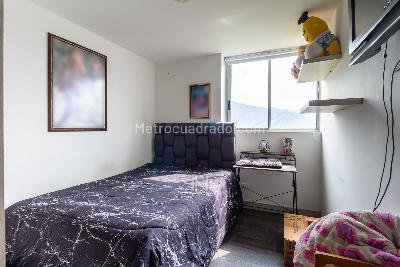 Apartamento de 3 alcobas en venta en Las Lomitas, Sabaneta, 76 m² · foto 8 de 17