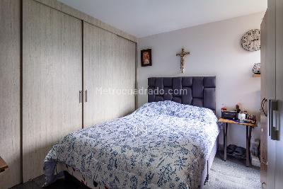 Apartamento de 3 alcobas en venta en Las Lomitas, Sabaneta, 76 m² · foto 10 de 17