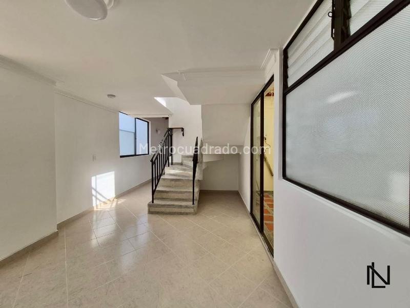 Piso – Envigado, Valle de Aburrá - Más