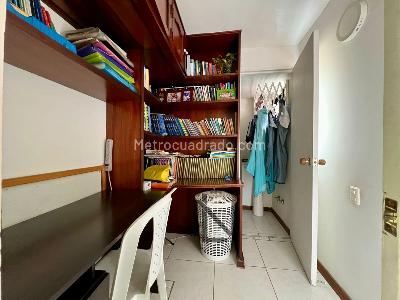 Apartamento de 3 alcobas en venta en La Frontera, Envigado, 86 m² · foto 14 de 17