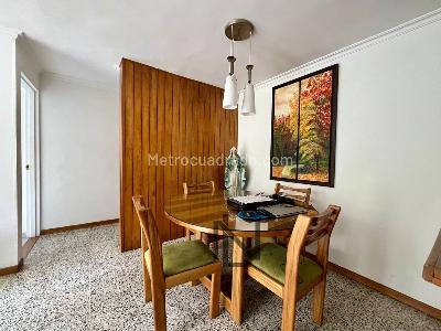 Apartamento de 3 alcobas en venta en La Frontera, Envigado, 86 m² · foto 6 de 17