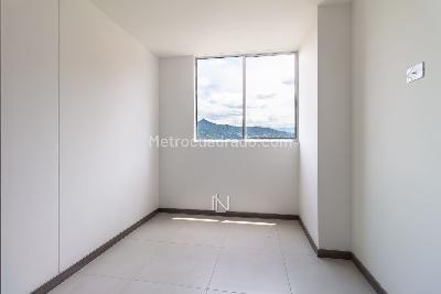 Apartamento de 3 alcobas en venta en Asdesillas, Sabaneta, 76 m² · foto 15 de 18