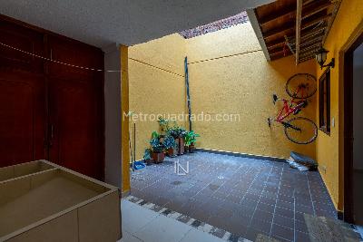 Casa de 4 alcobas en venta en Loma De Los Mesa, Envigado, 151 m² · foto 7 de 20