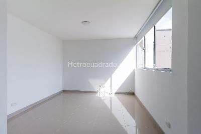 Apartamento de 3 alcobas en venta en Prados De Sabaneta, Sabaneta, 89 m² · foto 8 de 15