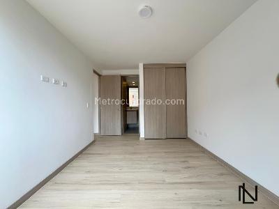 Apartamento de 2 alcobas en venta en Barro Blanco, Rionegro, 53 m² · foto 14 de 19