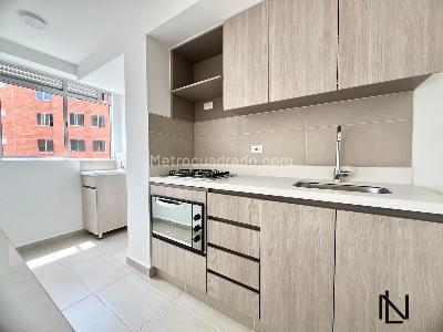 Apartamento de 2 alcobas en venta en Barro Blanco, Rionegro, 53 m² · foto 7 de 19