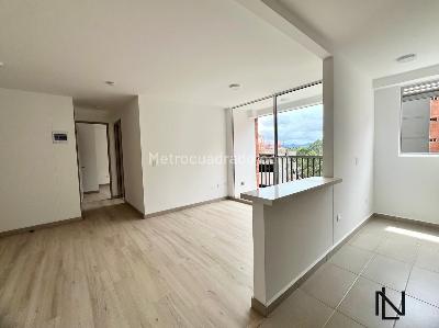 Apartamento de 2 alcobas en venta en Barro Blanco, Rionegro, 53 m² · foto 5 de 19