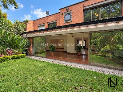 Casa de 4 alcobas en venta en Los Balsos No 2, Medellín, 217 m² · foto 2 de 20