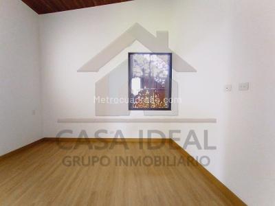 Apartamento de 2 alcobas en venta en Llanogrande, Rionegro, 138 m² · foto 4 de 16