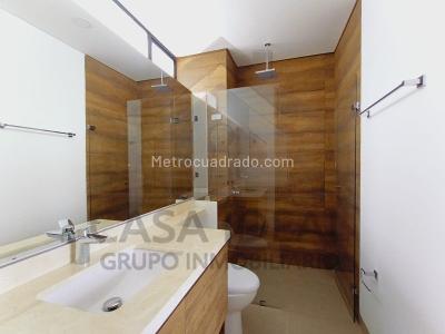 Apartamento de 2 alcobas en venta en Llanogrande, Rionegro, 138 m² · foto 9 de 16