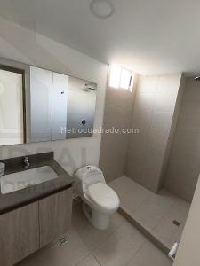 Apartamento de 2 alcobas en venta en San Nicolas, Rionegro, 68 m² · foto 15 de 18