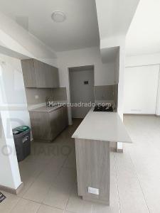 Apartamento de 2 alcobas en venta en San Nicolas, Rionegro, 68 m² · foto 3 de 18