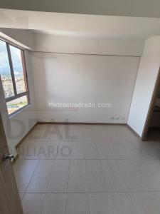 Apartamento de 2 alcobas en venta en San Nicolas, Rionegro, 68 m² · foto 8 de 18