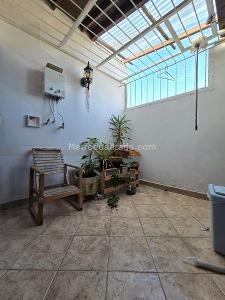 Casa de 3 alcobas en venta en Sector El Estadio, Medellín, 102 m² · foto 4 de 16