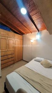 Casa de 3 alcobas en venta en Sector El Estadio, Medellín, 102 m² · foto 5 de 16