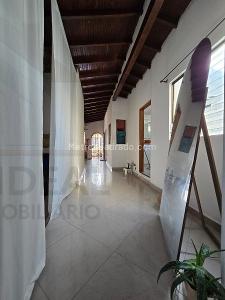 Casa de 3 alcobas en venta en Sector El Estadio, Medellín, 102 m² · foto 6 de 16