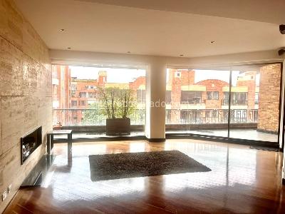Apartamento en venta en Chico Navarra, Bogotá · foto 8 de 19
