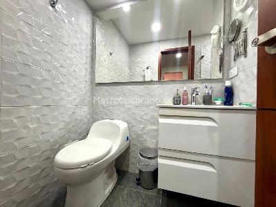 Apartamento de 3 alcobas en venta en Pontevedra, Bogotá, 88 m² · foto 19 de 20