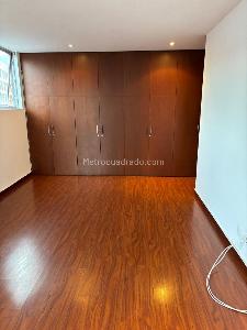 Apartamento en venta en Santa Barbara Central, Bogotá · foto 10 de 15