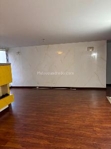 Apartamento en venta en Santa Barbara Central, Bogotá · foto 5 de 15