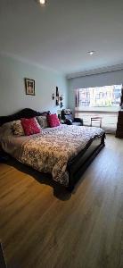 Apartamento de 3 alcobas en venta en Santa Barbara Occidental, Bogotá, 168 m² · foto 12 de 20