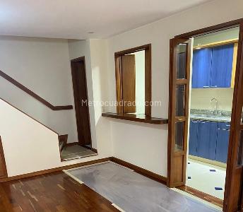 Casa de 3 alcobas en venta en Gratamira, Bogotá, 165 m² · foto 8 de 18