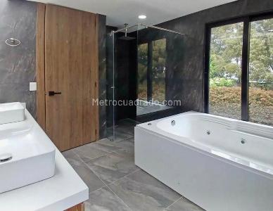 Casa de 5 alcobas en venta en Vereda Fagua, Chía, 187 m² · foto 14 de 20