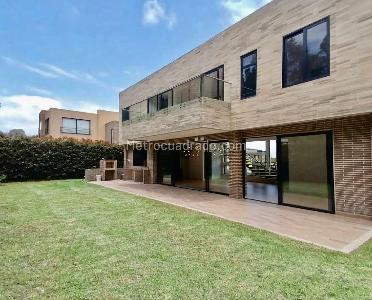 Casa de 5 alcobas en venta en Vereda Fagua, Chía, 187 m² · foto 2 de 20