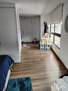 Apartaestudio en venta en Centro, Bogotá, 32 m² · foto 2 de 20