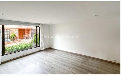 Casa de 5 alcobas en venta en Colina Campestre, Bogotá, 240 m² · foto 8 de 20