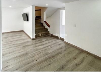 Casa de 5 alcobas en venta en Colina Campestre, Bogotá, 240 m² · foto 13 de 20