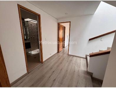 Casa de 5 alcobas en venta en Colina Campestre, Bogotá, 240 m² · foto 14 de 20
