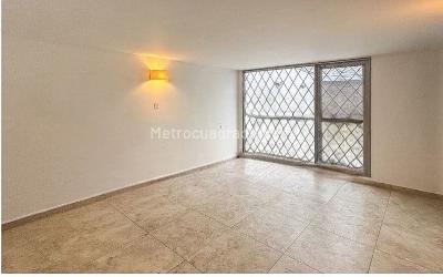 Casa de 5 alcobas en venta en Colina Campestre, Bogotá, 240 m² · foto 4 de 20