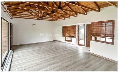 Casa de 5 alcobas en venta en Colina Campestre, Bogotá, 240 m² · foto 3 de 20