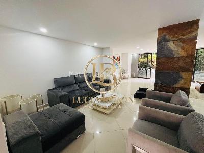 Casa de 4 alcobas en venta en Los Naranjos, Medellín, 220 m² · foto 6 de 19