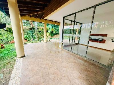 Casa de 4 alcobas en venta en Urbanización Monte Carmelo, Sabaneta, 750 m² · foto 5 de 20
